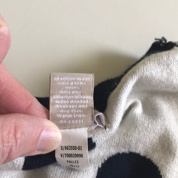 Banana Republic XS 3/4 sleeve sweater blue polka - Picture 5 of 8